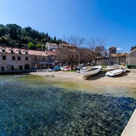 Tonka's Terrace - With Terrace And Sea View