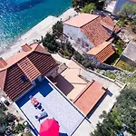 Tonka's Terrace - With Terrace And Sea View Apartman Sudurad