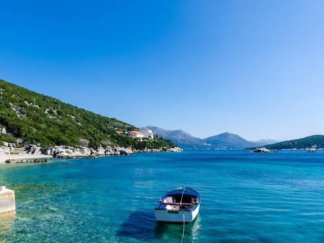 Tonka's Terrace - With Terrace And Sea View 아파트 *